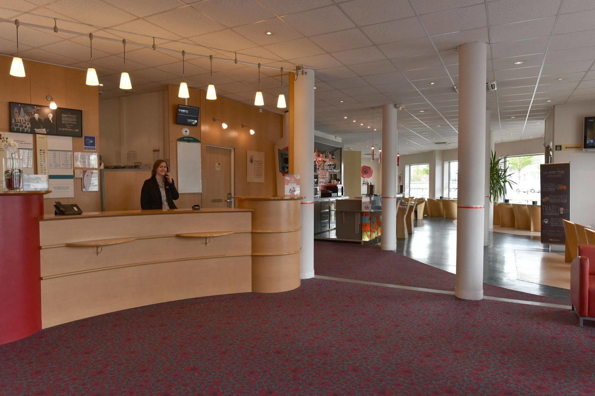 B&B Hotel Maubeuge Gare Exterior foto